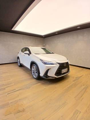 LEXUS NX 350h 2.5 16V VVT-I HYBRID LUXURY CVT AWD